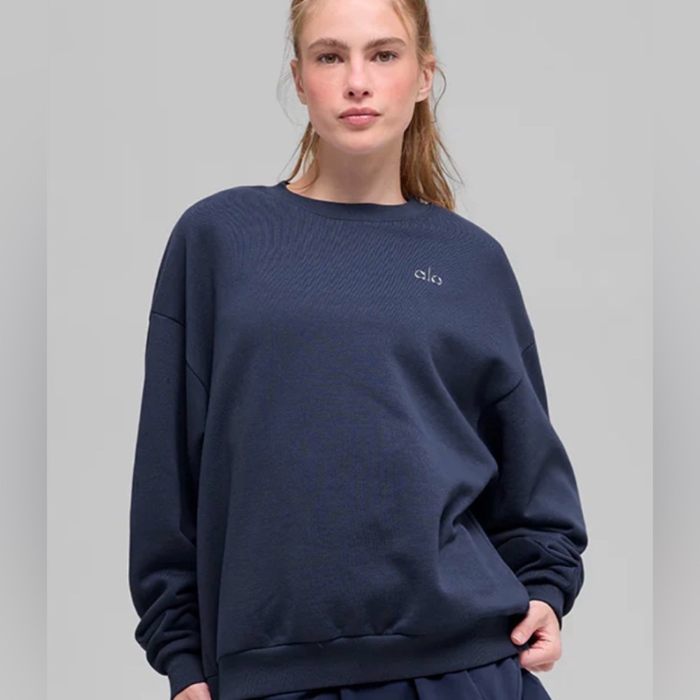 Alo Accolade Crew Neck Pullover in Navy - Size M